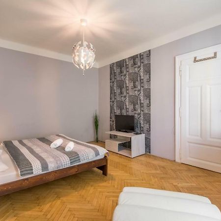 Chest Design Apartments Prag Exterior foto