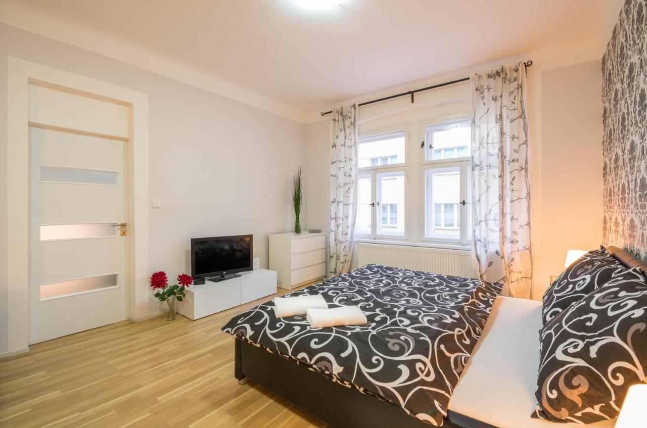 Chest Design Apartments Prag Exterior foto