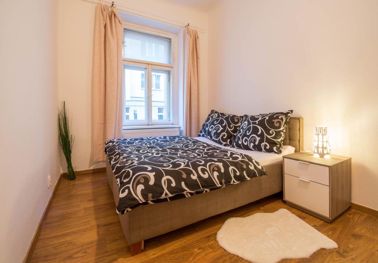 Chest Design Apartments Prag Exterior foto
