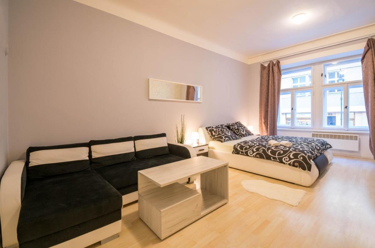 Chest Design Apartments Prag Exterior foto
