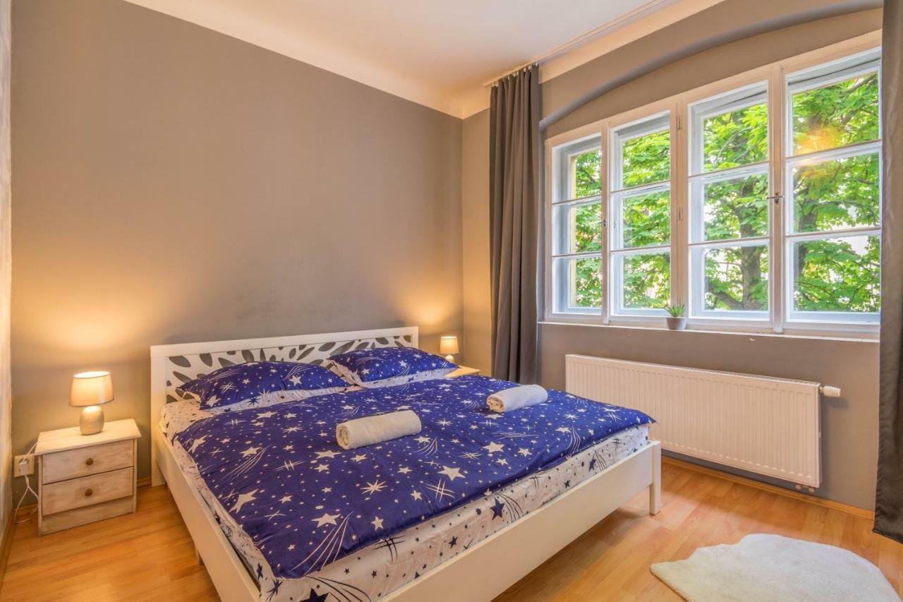 Chest Design Apartments Prag Exterior foto